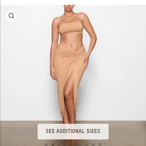 NWT SKIMS SWIM Bandeau Bikini Top in Ochre